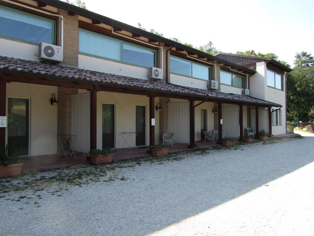 Le Torracce Agriturismo Olistico Valfabbrica Ngoại thất bức ảnh